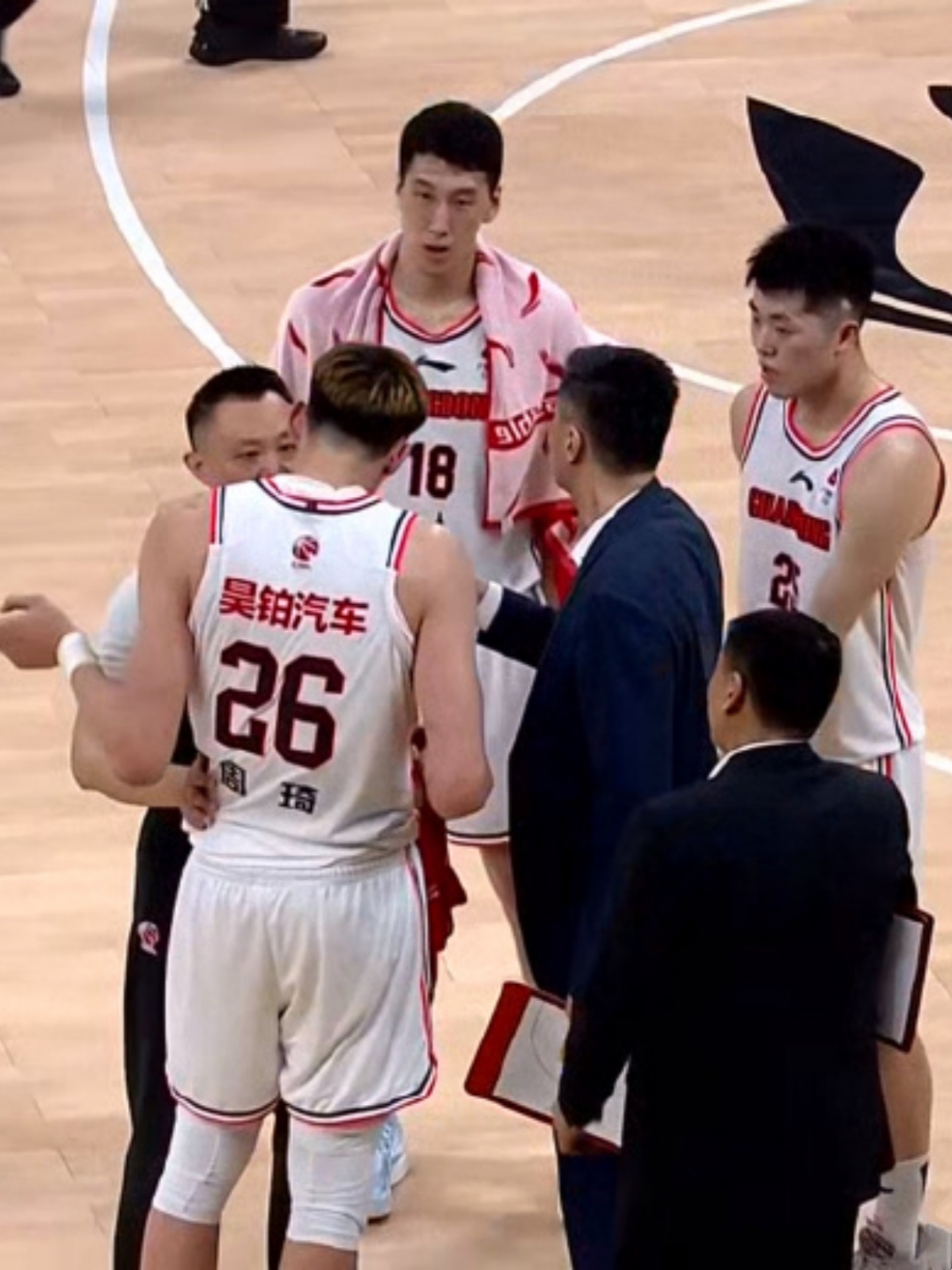 广厦队实力不容忽视，欲冲击季后赛资格 